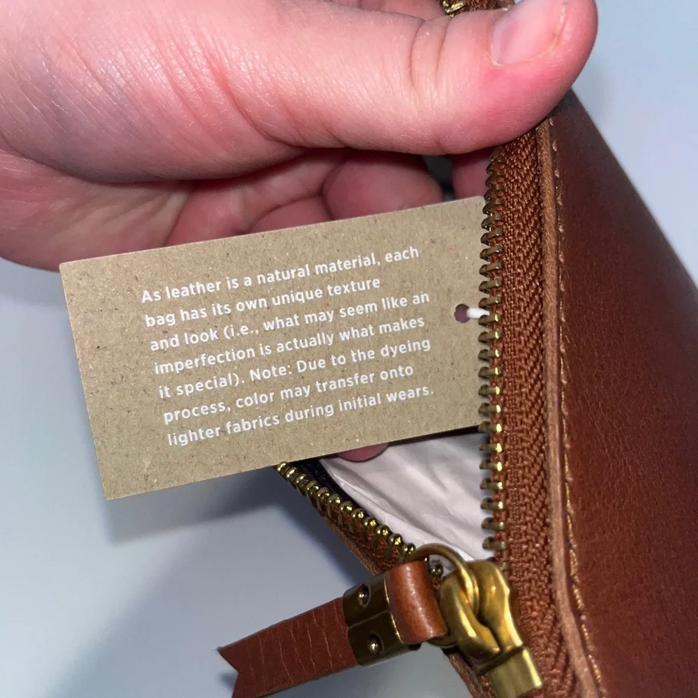 Madewell leather “the pouch” clutch - Picture 12 of 13